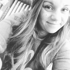 Meet your Posher, Natisha