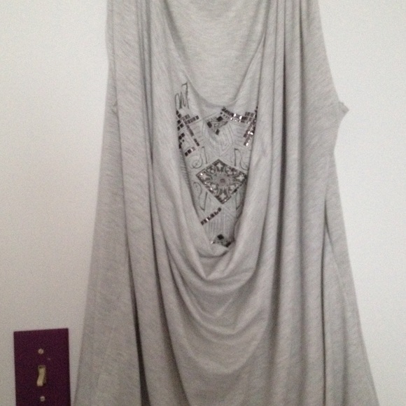 ☀Seven7's Sleeveless Top☀️