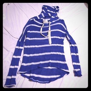 ❣️LAST CHANCE SALE  Light knit high-low sweater