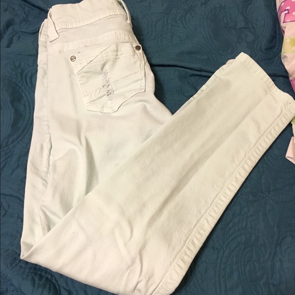 BKE Peyton skinny jeans size 28.