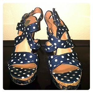 Navy blue polka-dot shoes
