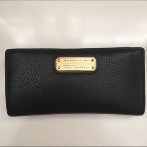 Marc Jacobs wallet