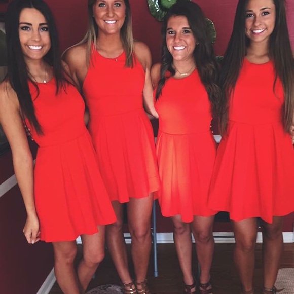 Red lulus dress