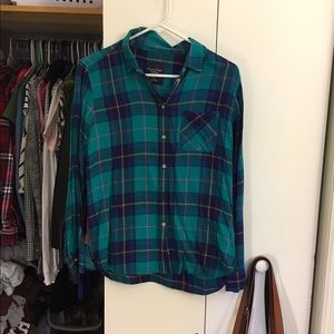 AE plaid top