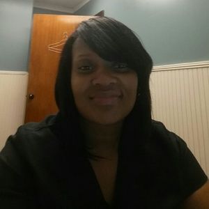 Meet your Posher, Regina