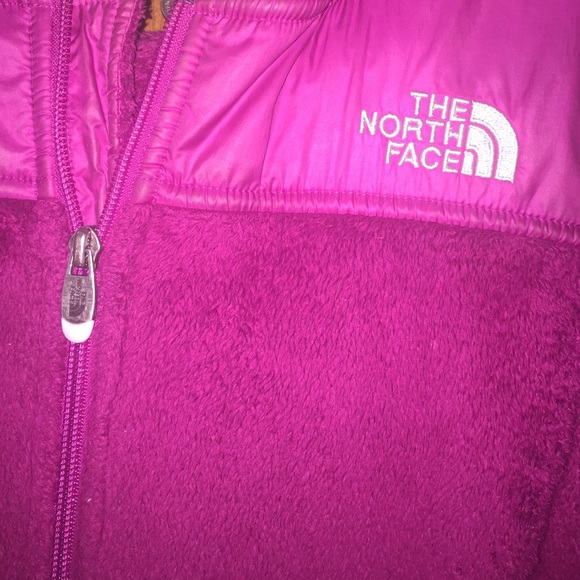 Fuzzy North Face - Picture 2 of 4