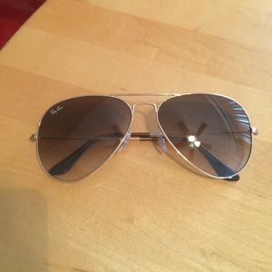 Brown gradient ray ban aviators!
