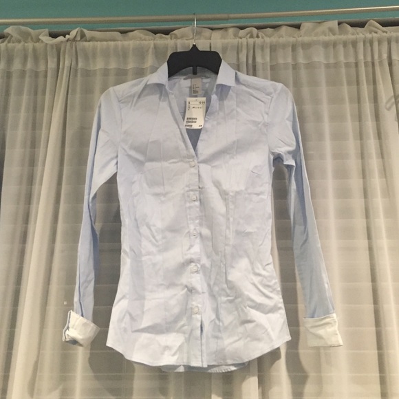NWT light blue lined collared shirt