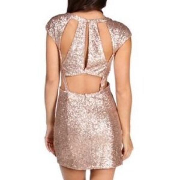 Rose gold sequin dress - Picture 1 of 4