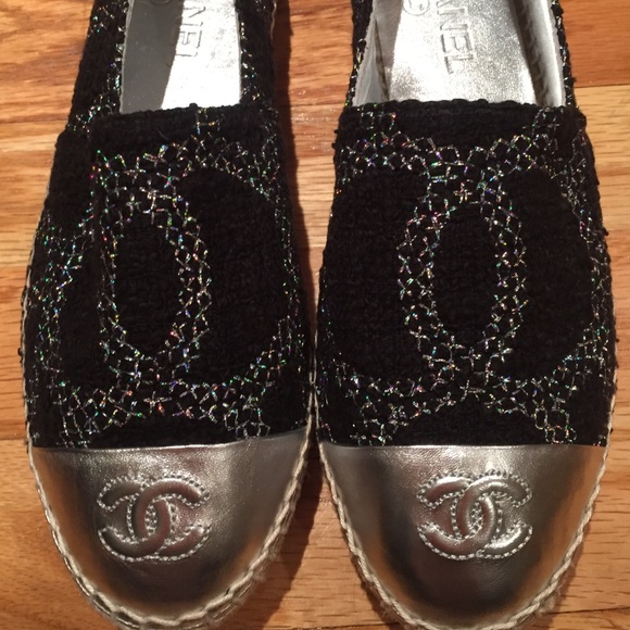 *** NWT Channel Espadrills LIMITED EDITION*** - Picture 2 of 3