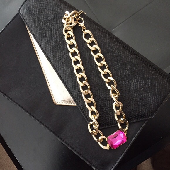 T&J Designs Dresses & Skirts - 🆕LEAD AND NICKEL FREE T&J Designs Gem Necklace