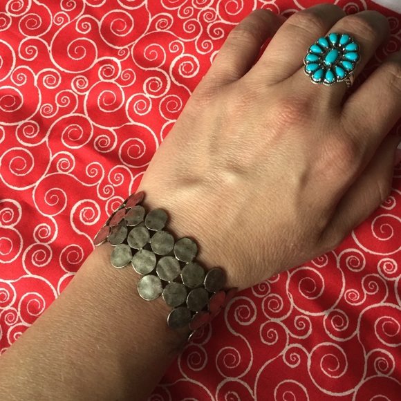 Silver stretch bracelet