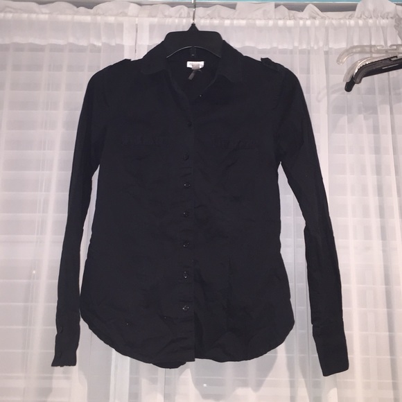Black fitted collared button down too