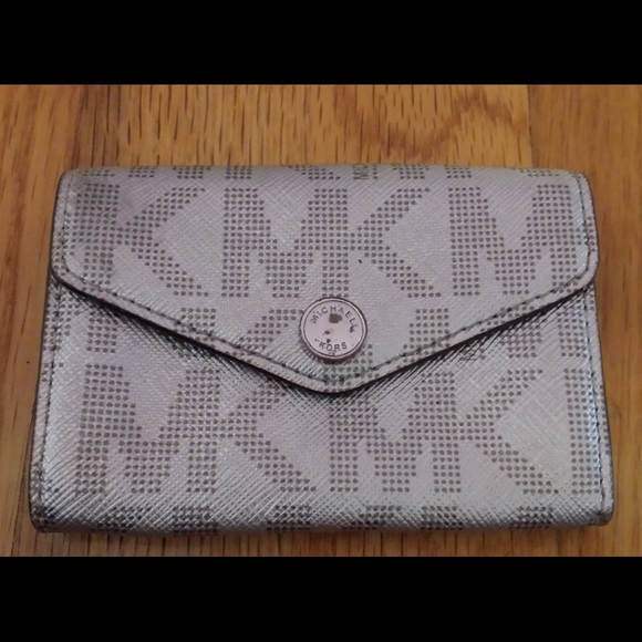 MK mini wallet