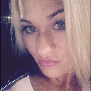 Meet your Posher, Tracy