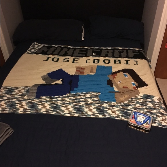 PERSONALIZED GRAPHGHANS. - Picture 2 of 3