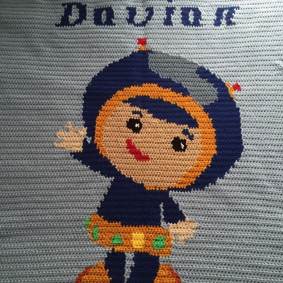 PERSONALIZED GRAPHGHANS. - Picture 3 of 3