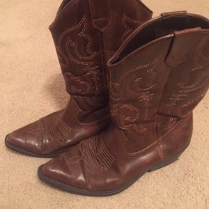 Madden Girl Cowboy Boots Size 6.5