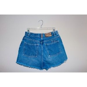 💙FLASH💙VINTAGE Coca Cola high waisted shorts