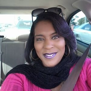 Meet your Posher, Dawn