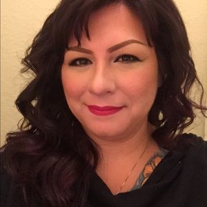 Meet your Posher, Angela