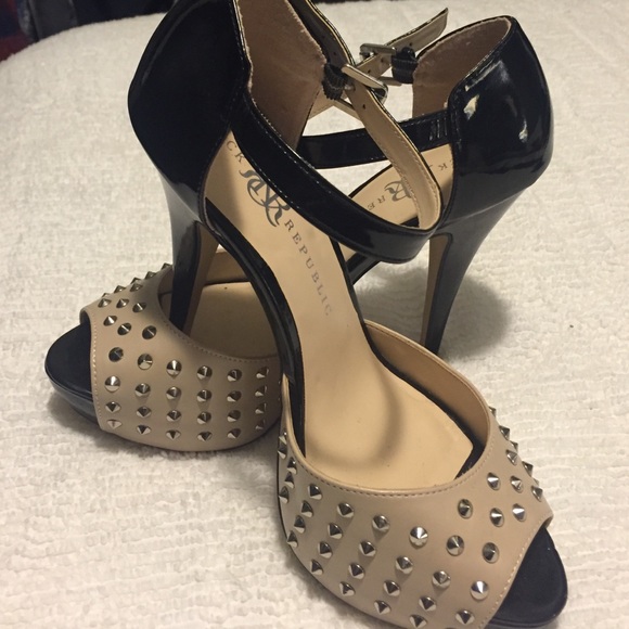 Rock & Republic Studded Peep Toe Heels