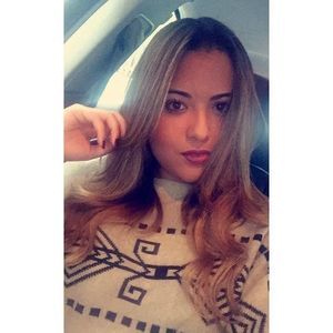 Meet your Posher, Priscilla