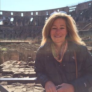 Meet your Posher, Janis