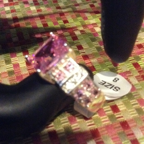 🙈CLOSE OUT 😱 - Picture 3 of 4