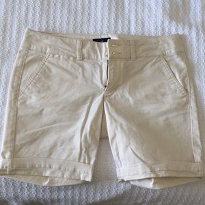 American Eagle Bermuda Shorts