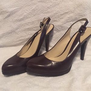 Nine West size 10 brown leather sling back heels!