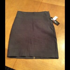 Gray pencil skirt