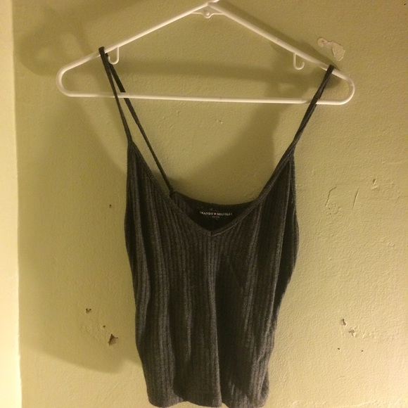 Brandy Melville V-neck Crop Top (Joanna tank)