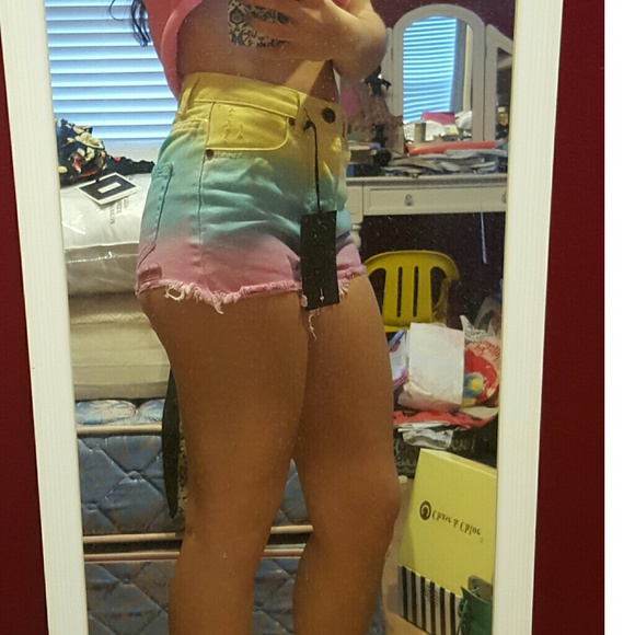 UNIF Guess What HighWaisted Shorts (NWT) - Picture 4 of 4