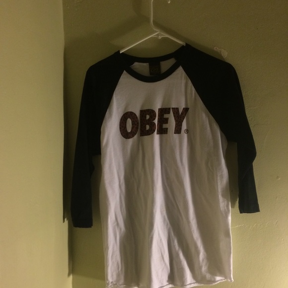 OBEY Raglan/Baseball Tee