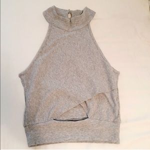 Bundle: Hat and Grey Knit Set