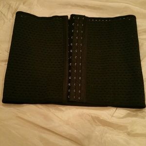 Everyday waist trainer