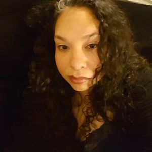 Meet your Posher, Antoinette