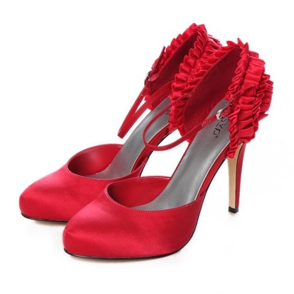 RSVP Ruffled Pumps