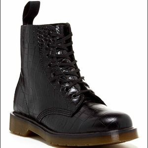 Doc martens pascal croc print boot size 6 EUC