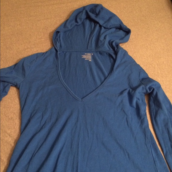 Long sleeve with hood - Picture 1 of 1