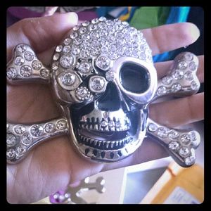Skull belt buckle