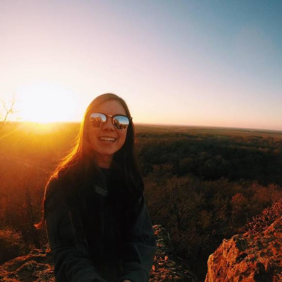 Meet your Posher, Meghan - Picture 1 of 1