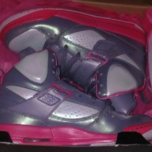 *RARE* JORDAN FLIGHT 45 SNEAKERS
