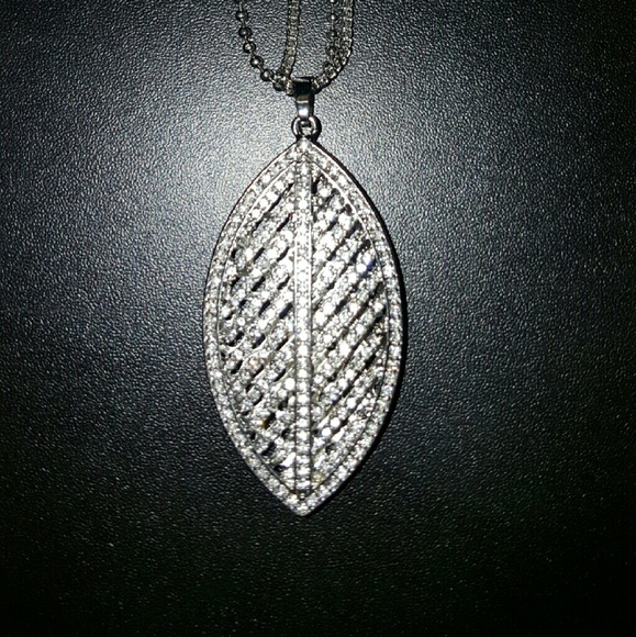 Gemstone Leaf Pendant Necklace
