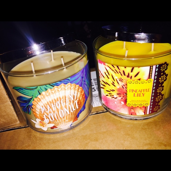 🕯BATH&BODYWORKS CANDLES🕯