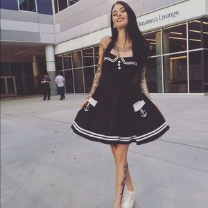 Meet your Posher, Brooke