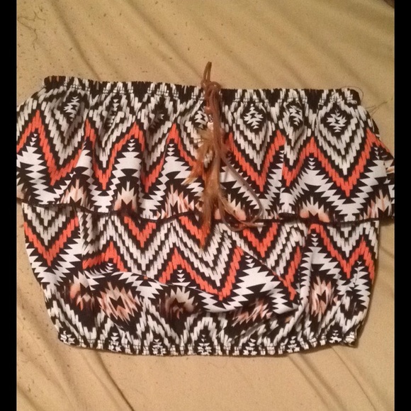 Crop top
