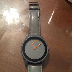 Like new grey leather men's watch!