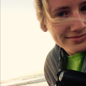 Meet your Posher, Annie